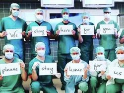 Ganbatte! Foto Medsos Perjuangan Dokter Kampanye Stay At Work
