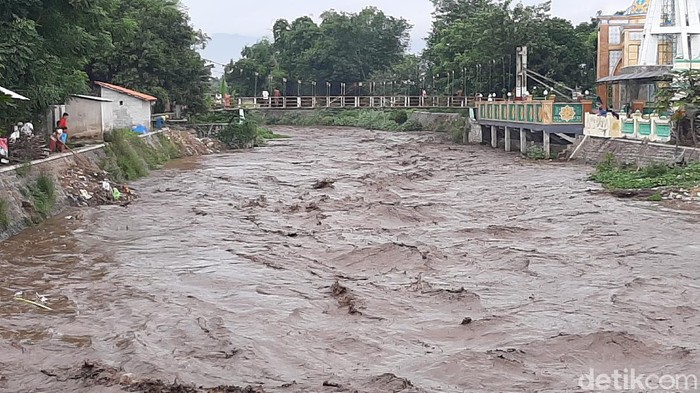 Banjir Lahar Hujan dari Gunung Bromo