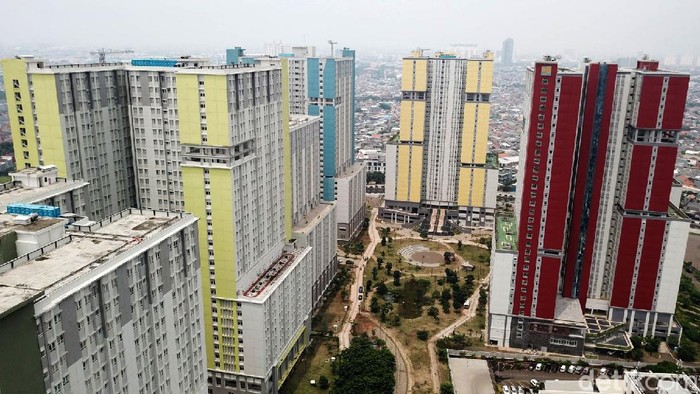 Pemerintah telah menyiapkan infrastruktur untuk penangan Corona atau COVID-19. Wisma Atlet Kemayoran, Jakarta Pusat, akan dijadikan rumah sakit darurat dan rumah isolasi pasien.