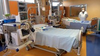Jumlah korban meninggal dunia akibat virus Corona di Italia akhirnya melampaui jumlah korban meninggal di China yang menjadi lokasi awal kemunculan virus ini. Mauro Scrobogna/LaPresse via AP.