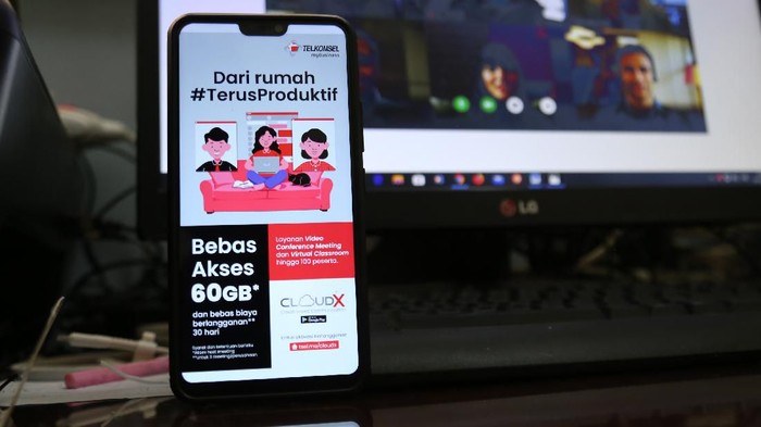 Dukung kebijakan work from home, ini cara Telkomsel.