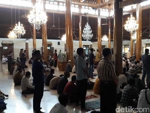 Masjid Agung Solo Belum Akan Gelar Salat Jumat Besok