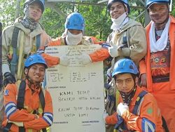Foto Aksi Pegawai BUMN Stay At Work Saat Wabah Corona