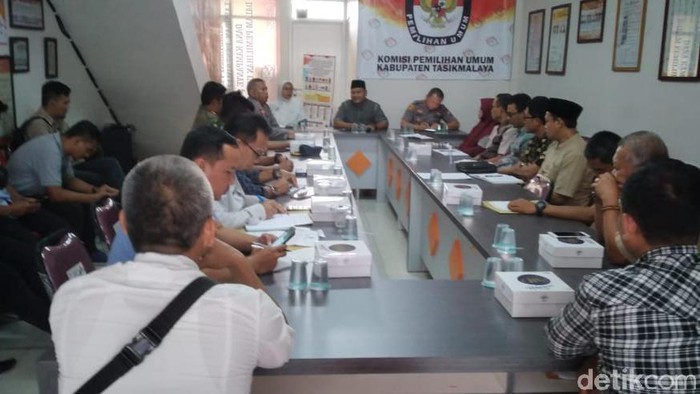 KPUD Tasikmalaya memastikan tahapan Pilkada 2020 tetap berjalan di tengah Corona