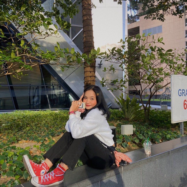  “Muka saya dekil, malu. Dulu berat saya 62 kg, sekarang 50 kg. Kini saya lebih percaya diri. Saya jaga makanan dan cari skincare yang betul untuk diri sendiri, ujarnya. Foto: Twitter