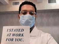 Aneka Foto Kampanye Dokter Tetap Kerja Lawan Corona