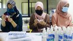 Melihat Produksi Hand Sanitizer Pencegah Corona di UI