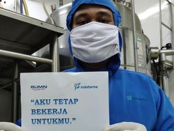 Foto Aksi Pegawai BUMN Stay At Work Saat Wabah Corona