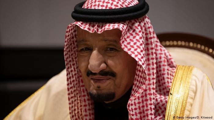 Bendung Corona, Arab Saudi Hentikan Transportasi Darat dan Penerbangan Domestik