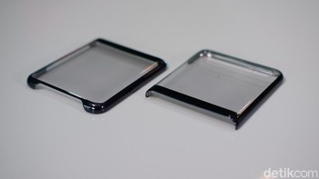 Diberikan pula case. Foto: Adi Fida Rahman/detikINET