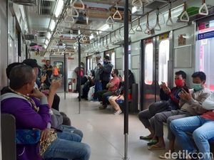 Bupati-Anggota Dewan Soroti KRL Tetap Beroperasi di Tengah Pandemi