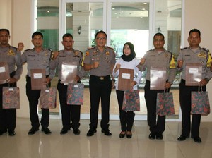 Bikin Jambret RX-King Terjengkang, Sri Penunggang Beat Dapat Penghargaan