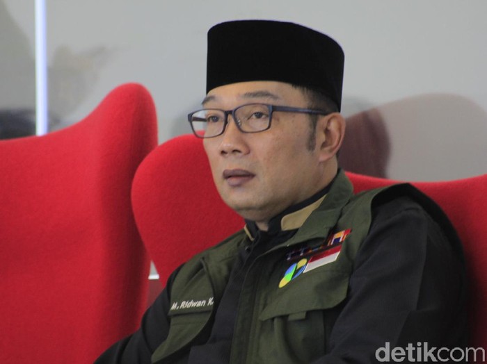Gubernur Jabar Ridwan Kamil