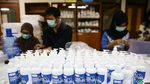 Melihat Produksi Hand Sanitizer Pencegah Corona di UI