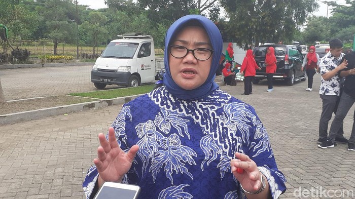 Bupati Sragen Kusdinar Untung Yuni Sukowati