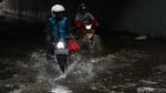 Kolong Semanggi Tergenang, Sejumlah Sepeda Motor Mogok