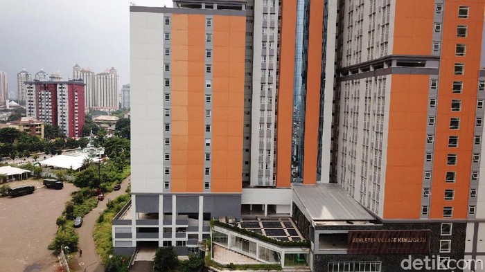 Pemerintah telah menyiapkan infrastruktur untuk penangan Corona atau COVID-19. Wisma Atlet Kemayoran, Jakarta Pusat, akan dijadikan rumah sakit darurat dan rumah isolasi pasien.