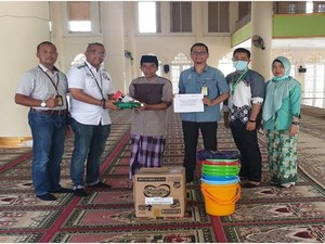 Antisipasi Corona, Pertamina Beri Alat Kebersihan ke Tempat Ibadah
