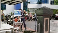 BRI terus melakukan berbagai langkah untuk meminimalisir penyebaran COVID-19 di berbagai daerah, khusunya di Unit Kerja Operasionalnya, saat ini fasilitas cuci tangan ini telah disediakan di beberapa unit kerja seperti, Kantor Cabang BRI Blitar, Renon, Gajah Mada, Gatot Subroto Denpasar, dan Kuta, Bali. Foto: dok. BUMN