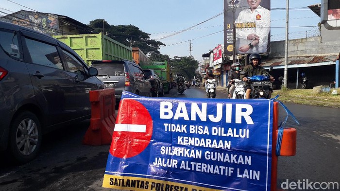 Banjir dayeuhkolot