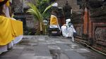 Pura dan Gereja di Cimahi juga Disemprot Disinfektan