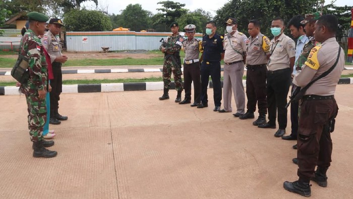 TNI-Polri dan Unsur CIQ PLBN Sota Cegah Virus Corona di Perbatasan RI-PNG
