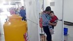 Bilik Disinfektan Mulai Dipakai di Bandara Juanda