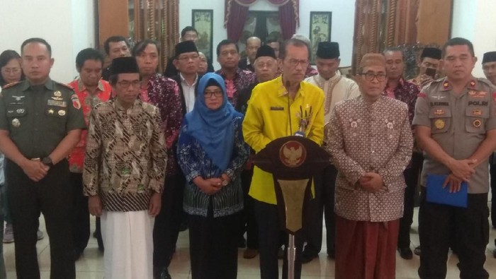 Bupati Magetan Suprawoto