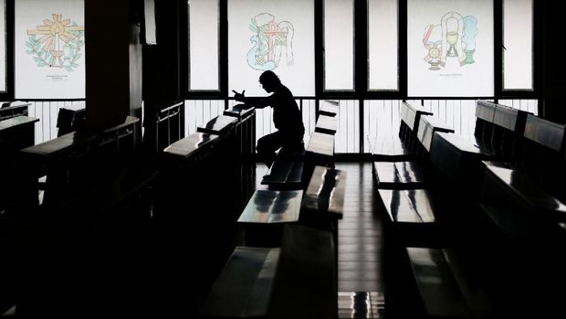 Pastor: Misa Online, Paskah, dan 'Berkawan' dalam Kerinduan 