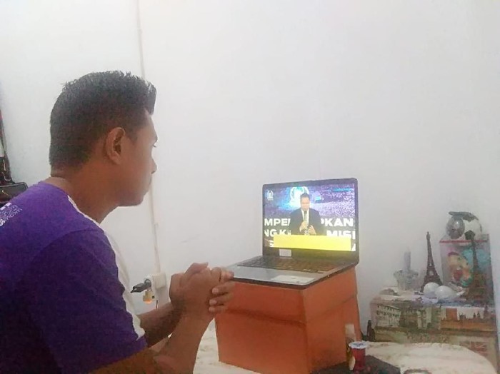 Ibadah Tetap Dilakukan Lewat Live Streaming