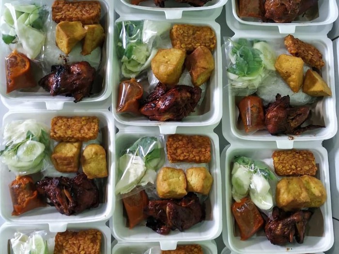 donasi makanan untuk driver ojol imbas corona donasi makanan untuk driver ojol imbas corona