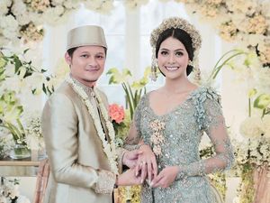 Selamat! Bunga Jelitha Hamil Anak Pertama Syamsir Alam