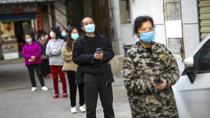 Ribuan orang terinfeksi virus corona di Wuhan, China. Berbulan-bulan berjibaku lawan COVID-19, Wuhan bangkit dan laporkan tak ada kasus baru virus Corona.