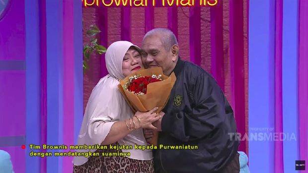 Purwaniatun bersama sang suami