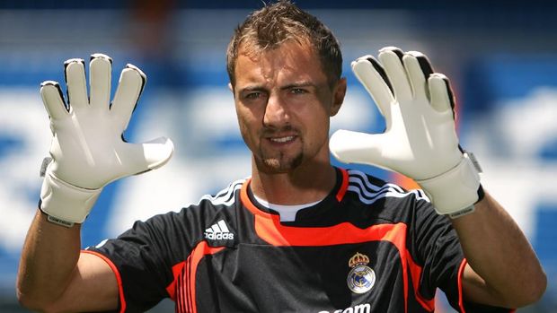 Jerzy Dudek empat tahun menjadi kiper pelapis di Real Madrid.