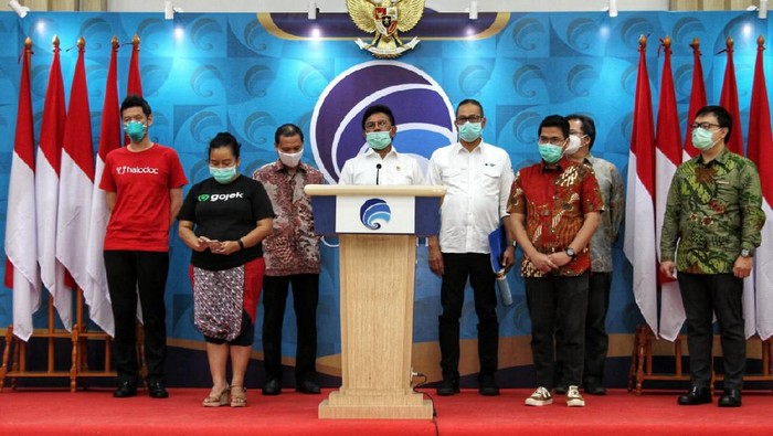 Kominfo kerja sama dengan enam startup untuk menerapkan social distancing di tengah merebaknya virus corona di Indonesia.