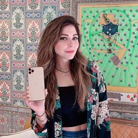 Seperti dilansir Sputnik News, Kanika Kapoor dilaporkan telah kembali dari London, tetapi menyembunyikan sejarah perjalanannya dari pihak berwenang. Foto: Instagram @kanika4kapoor