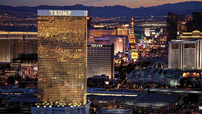 Hotel milik Presiden Trump.