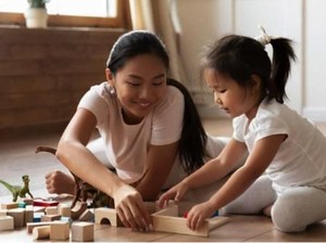 Si Buah Hati Tak Bisa Keluar Rumah? Ini 5 Ide Seru untuk Dilakukan