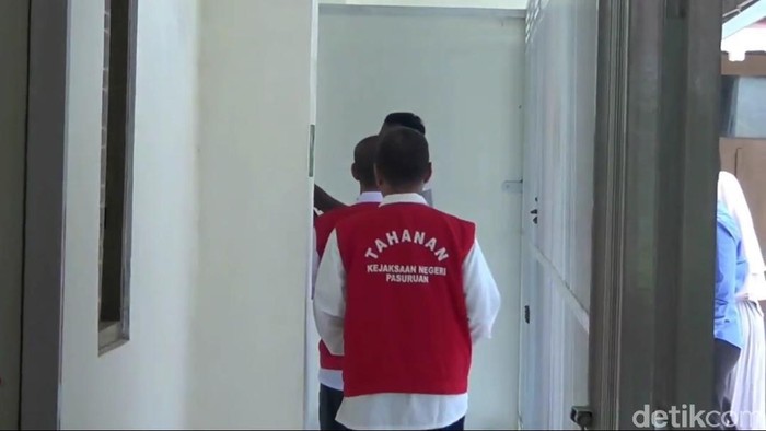 sidang di pasuruan ditunda