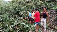 Diketahui tak ada korban jiwa dalam peristiwa tebing longsor yang terjadi pada Minggu (22/3) malam di Sukabumi, Jawa Barat, tersebut.