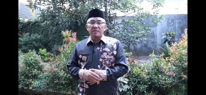 Wali Kota Depok M Idris Abdul Somad menjelaskan tentang penanganan COVID-19 di Kota Depok