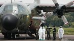 Pesawat Hercules yang Angkut Alkes Corona Mendarat di Jakarta
