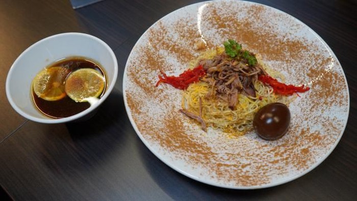 Ramen kuah cola