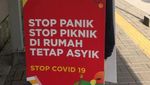 Aksi Mahasiswa Peduli Corona Hiasi Kawasan Sudirman