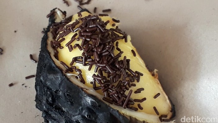 Durian Bakar