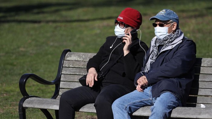 New York jadi salah satu wilayah yang terdampak virus Corona di AS. Warga pun diimbau untuk kurangi aktivitas di luar ruangan guna cegah penyebaran COVID-19.