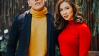 Istri Ganindra Bimo ini sekarang tengah diisolasi di rumah sakit yang dirujuk pemerintah. Ia berharap dengan mengumumkan dirinya positif corona, orang-orang terdekatnya bisa melakukan tindak pencegahan. Foto: Instagram andreadianbimo