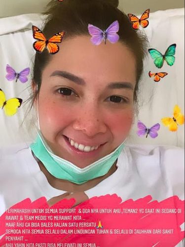 Senyum Andrea Dian Usai Umumkan Positif Corona