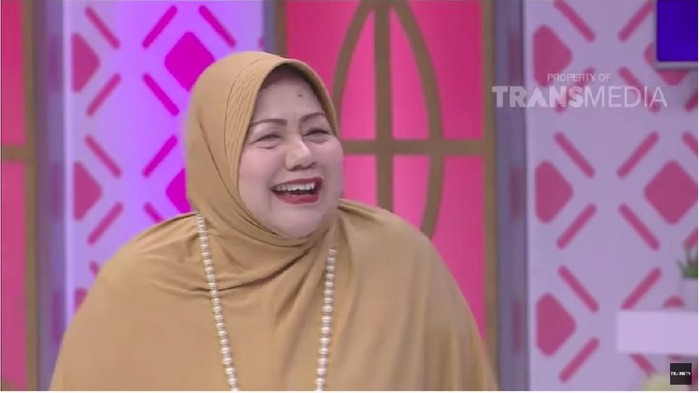 Purwaniatun (Youtube Trans TV)